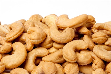 giant-cashews-1-lb-bag